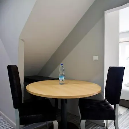 Aposentus - St Francisco 20 Daire Porto